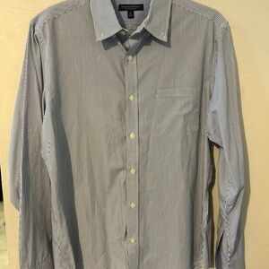 Banana Republic Men's Navy Striped Button Down Shirt